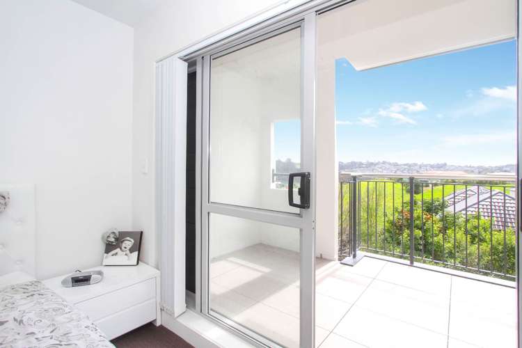 B12/60 Masons Road Oteha_7