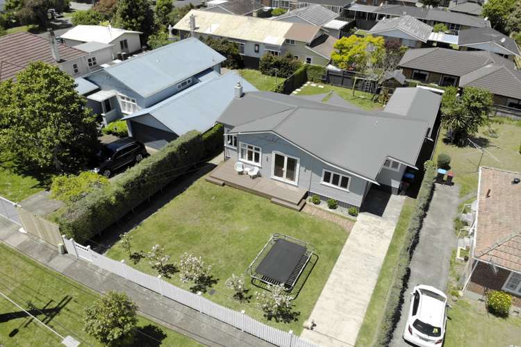 15 Boyd Avenue Royal Oak_18