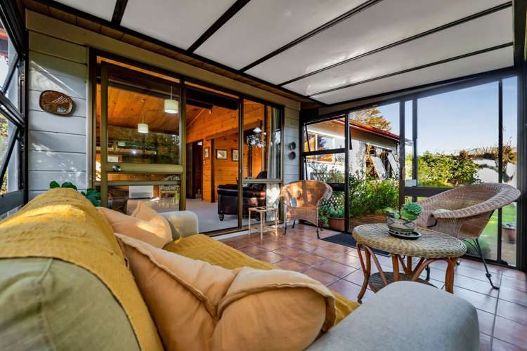 1274 Egmont Road Egmont Village_5