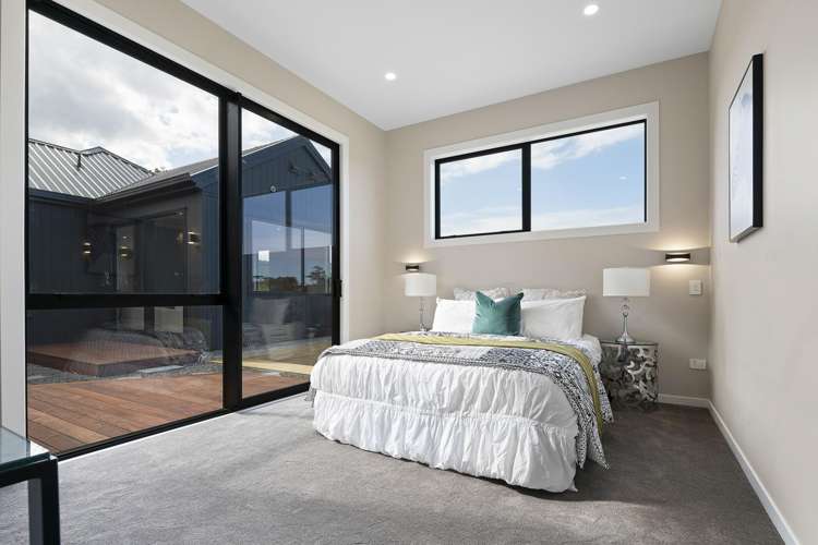 20 Awanui Road Red Beach_9