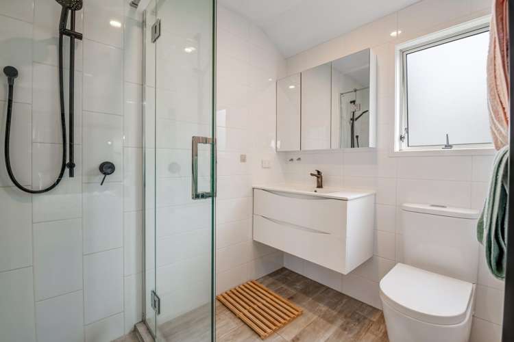 69 Bluebird Crescent Unsworth Heights_12