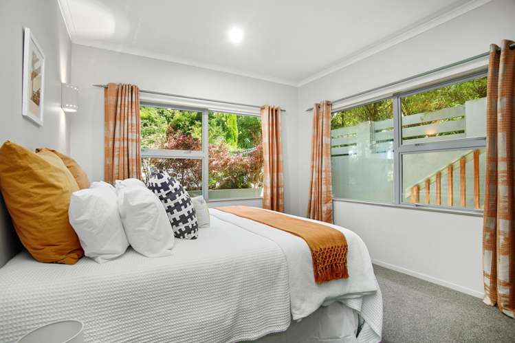 16 Westwood Road Tawa_13