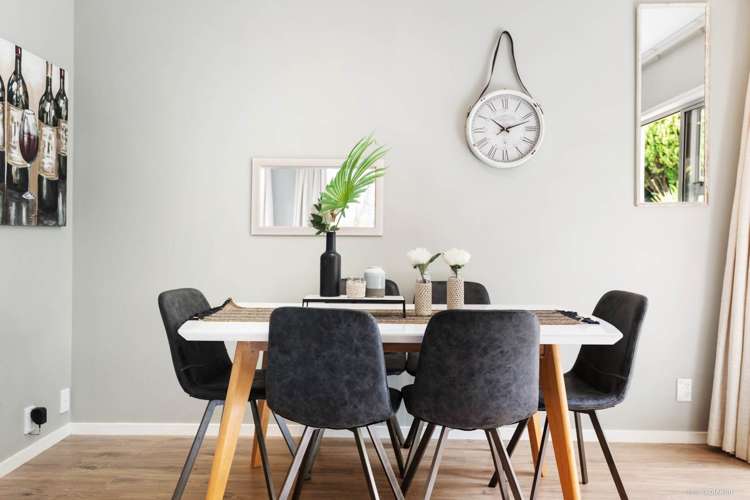 14 Seakens Way Glen Eden_5