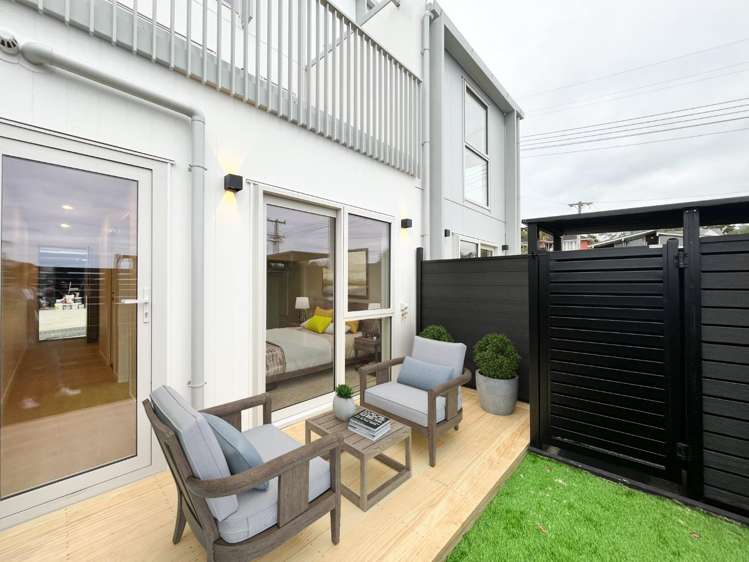 17/9 Aeroview Drive 1603_10