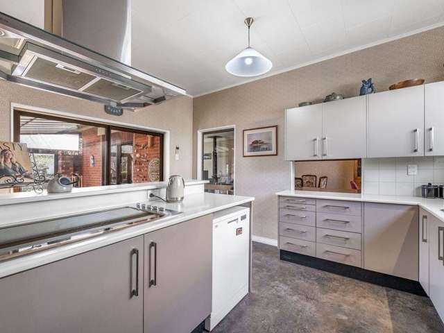  442 Queens Drive Windsor_3