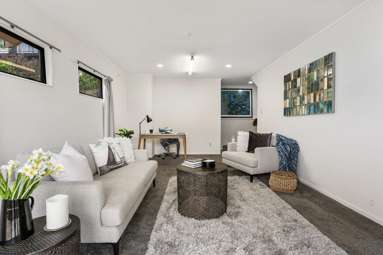 13 Wisteria Way_4