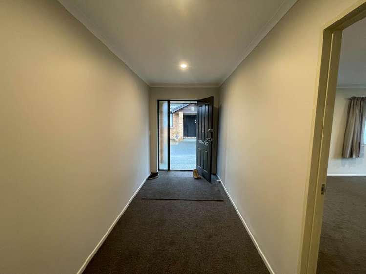 54 Dundale Avenue Blockhouse Bay_15