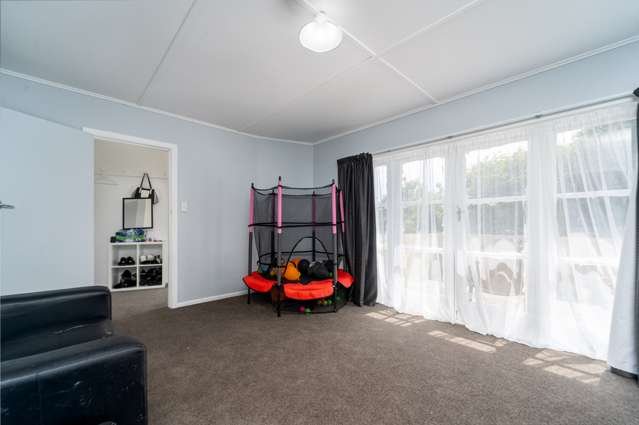 75 Cameron Crescent Masterton_2