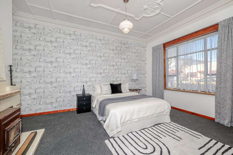 240 Bay View Road South Dunedin_9