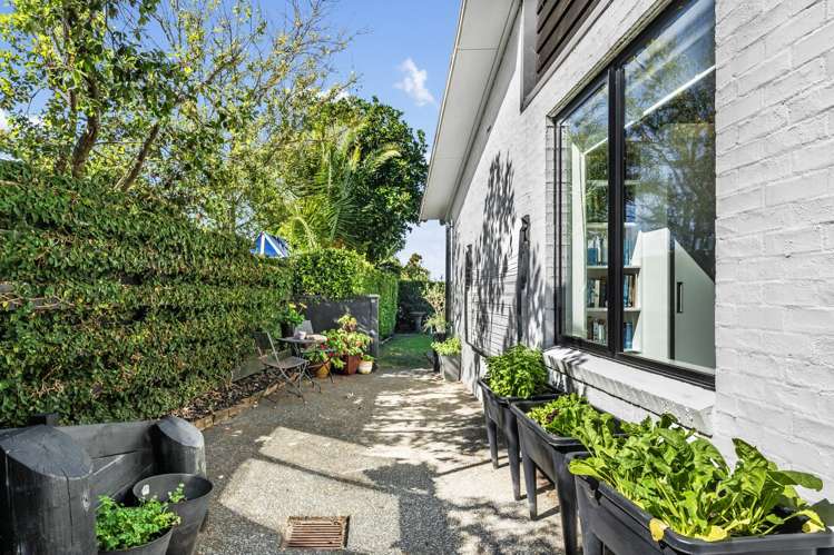 4 Abbotts Way Remuera_21