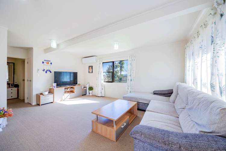 8 Wren Place Unsworth Heights_11