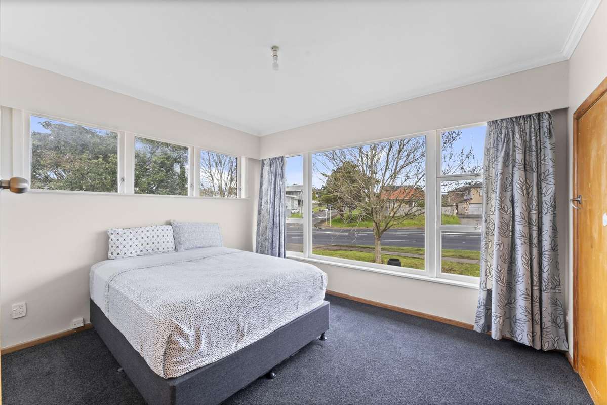 4247 Great North Road_4