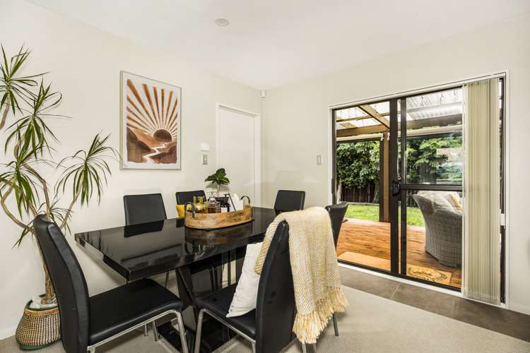 21 Janway Avenue Flat Bush_2
