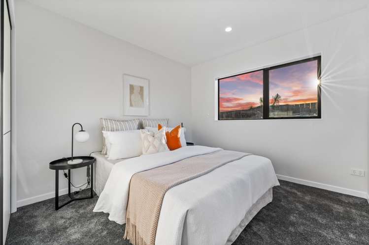 75b Farquhar Road Glendene_11