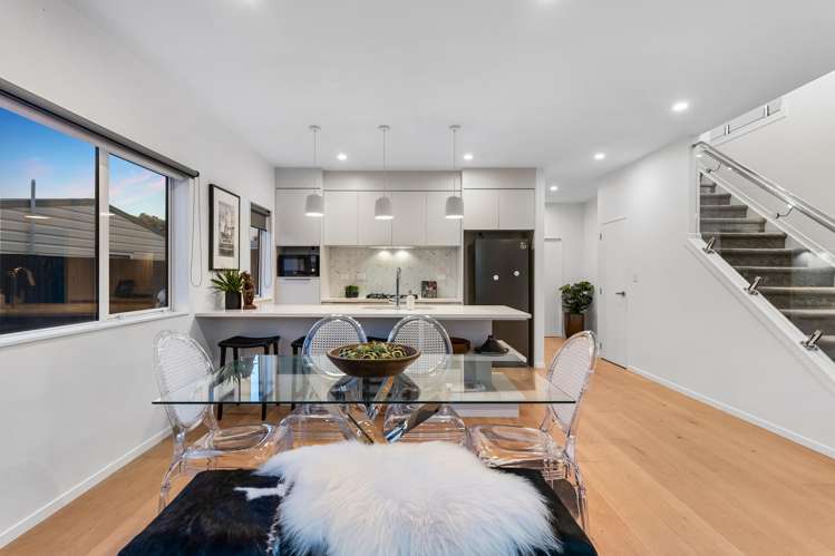 13E Teal Crescent Beach Haven_2