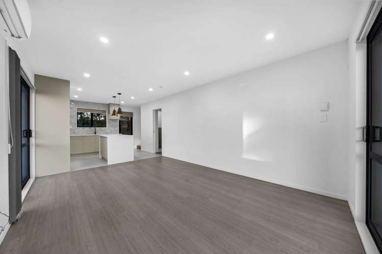 7E Tairere Crescent, Rosehill_5