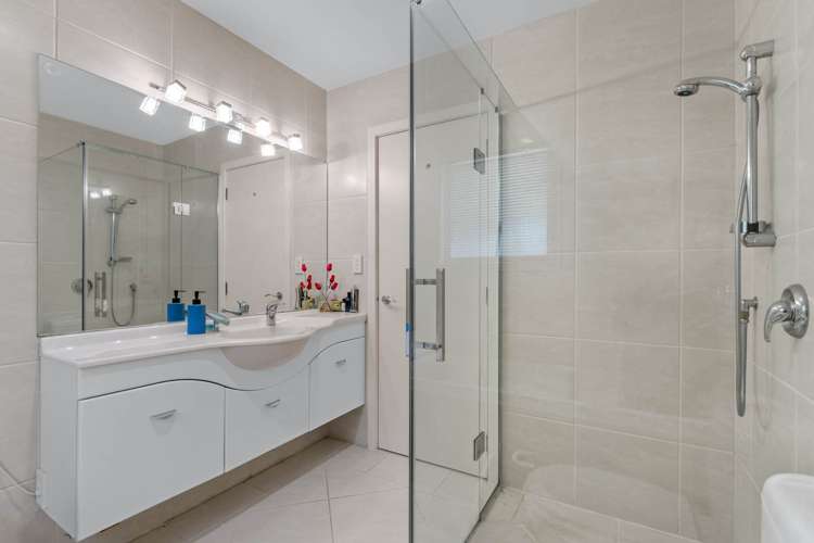 242 Konini Road Titirangi_12