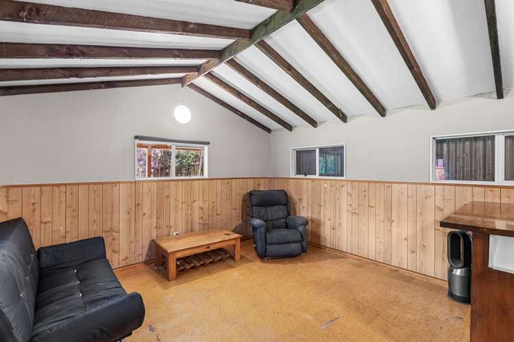 16 George Street Rolleston_32