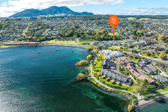 1/1 The Moorings Two Mile Bay_1