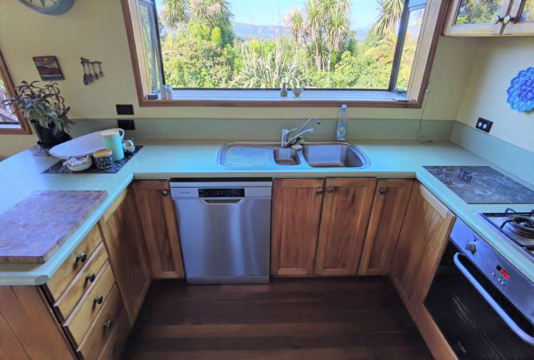 226 Woodstock-Rimu Road Ruatapu_4