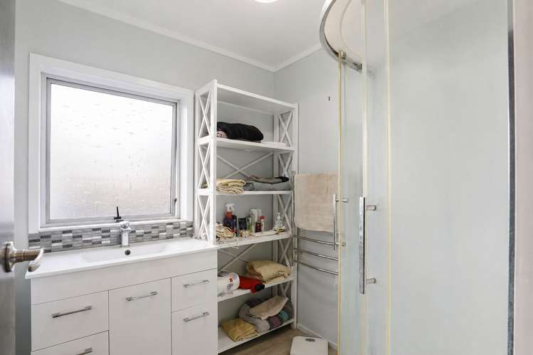 20A Whitworth Road Utuhina_14