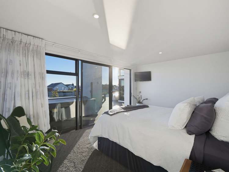 7 Waterton Point Huntingdon_18