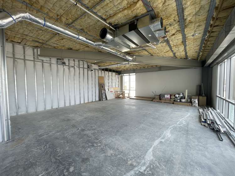 Tenancy B/211 Ormiston Road Flat Bush_3