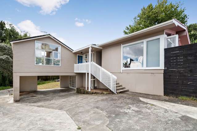 6 Te Anau Place Pakuranga Heights_1