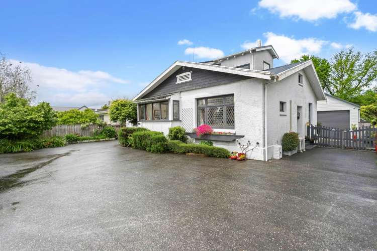 657 Mount Albert Road Royal Oak_12