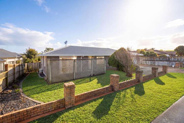 1/242 Botany Road Golflands_16