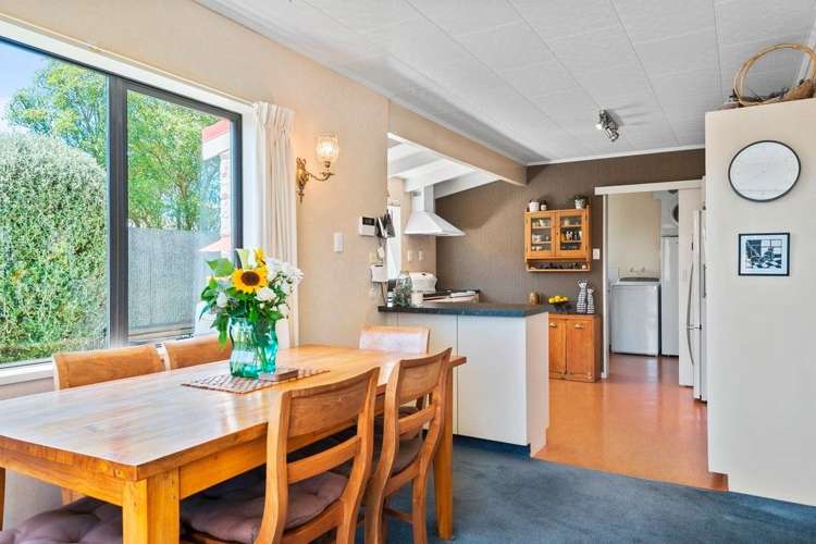 5 Sheraton Place Redwood_8