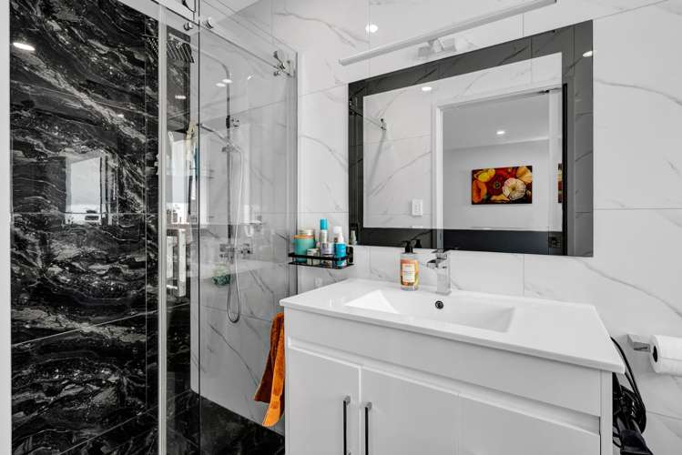 3 Frederick Place Whalers Gate_18