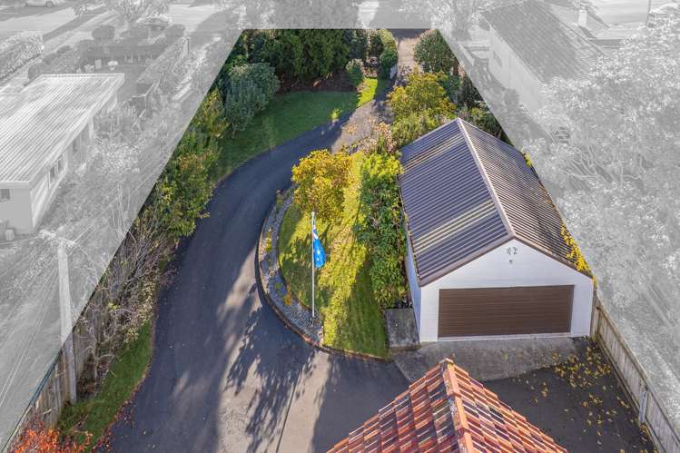 12 Brassey Road St Johns Hill_38