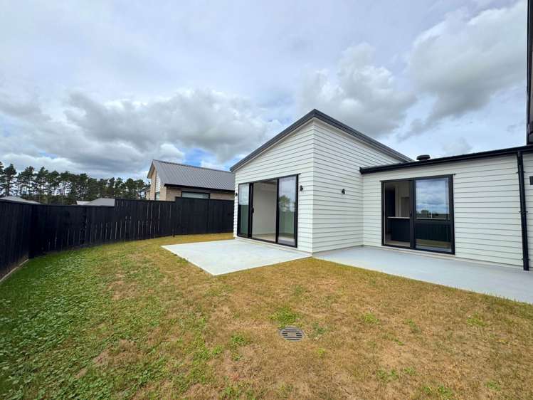 13 Tirikatene Avenue Paerata_5