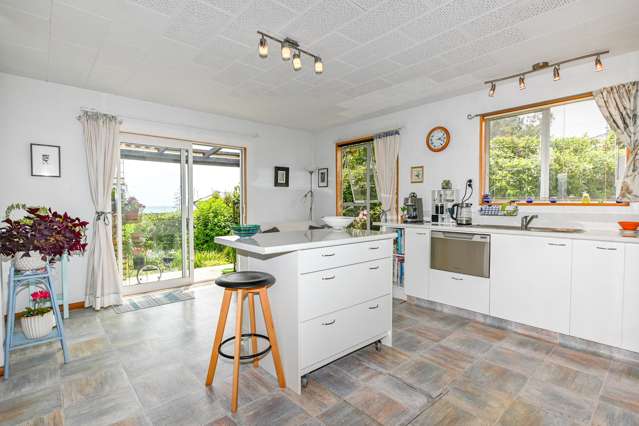 10 Whitcombe Terrace Hokitika_1