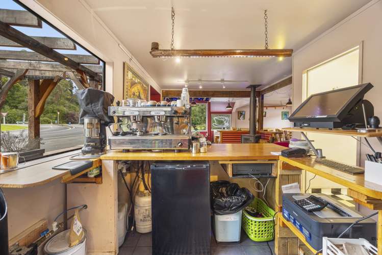 1 Harvey Street Waitati_8