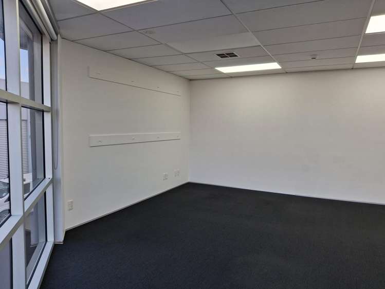 2/11 Paul Matthews Road Rosedale_8