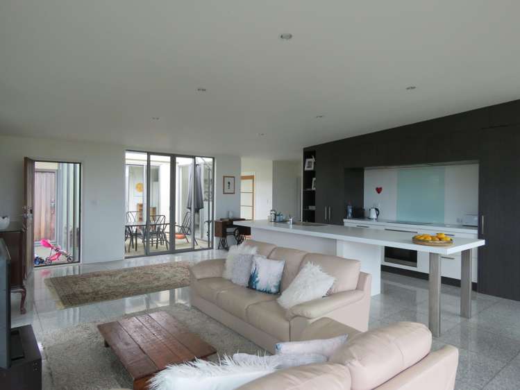 4 Banksia Road Cable Bay_7