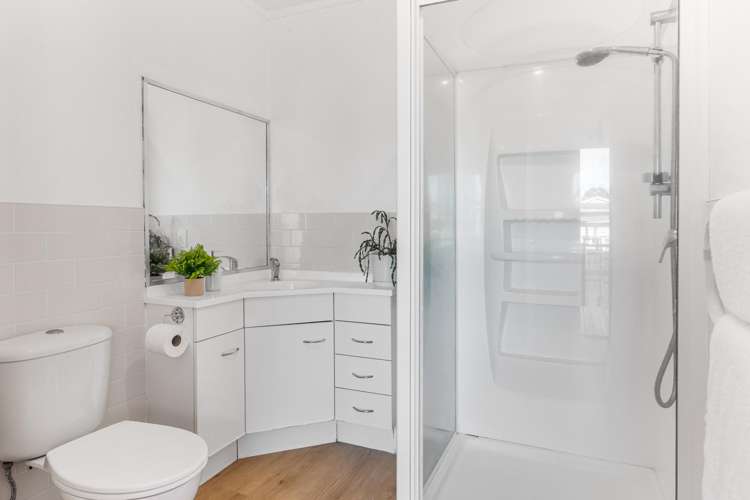 44 Rimu Street New Lynn_10
