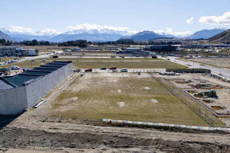 30-32 McCormick Street Wanaka_5