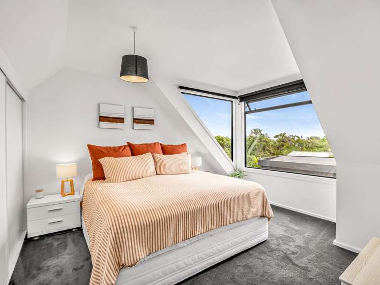 151 Rocking Horse Road Southshore_21