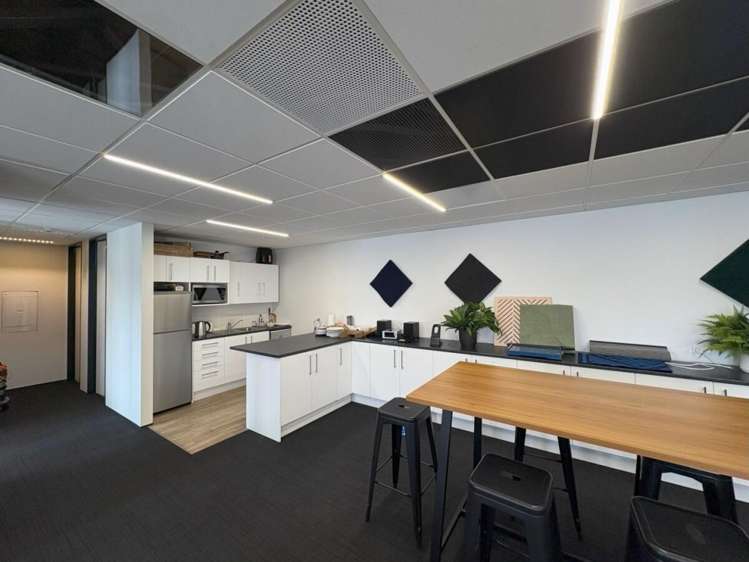 21 Fairfax Avenue Penrose_6