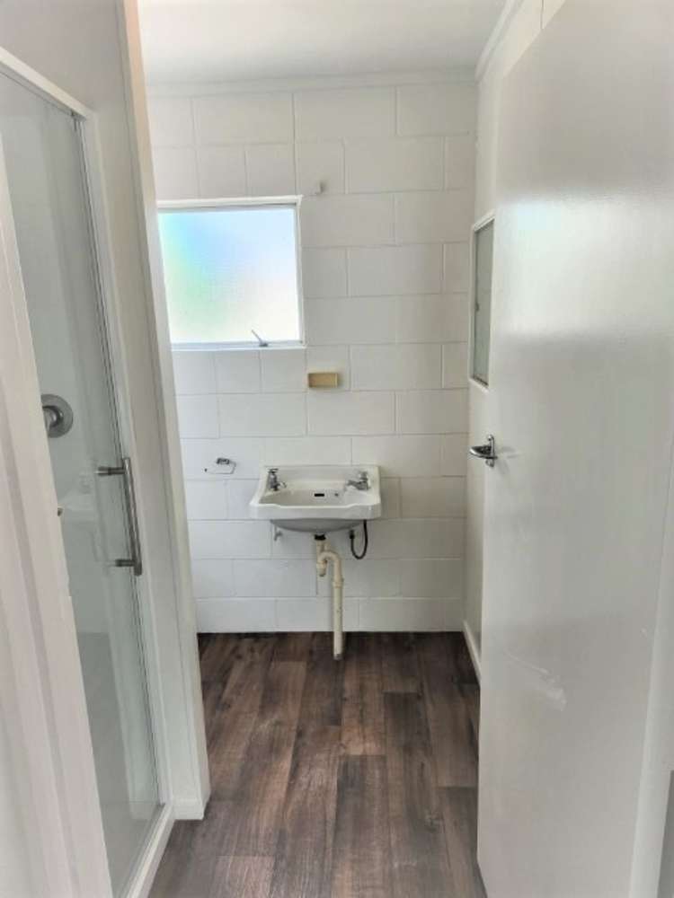 2/897 Heaphy Terrace 1055_8