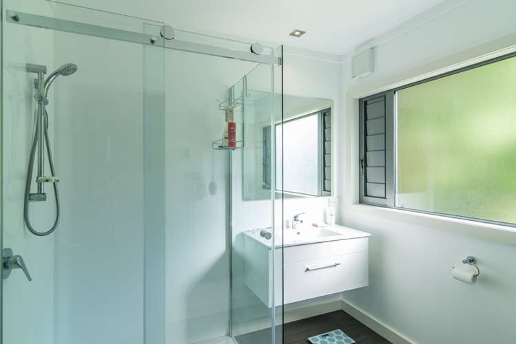 270 Peka Peka Road Peka Peka_9