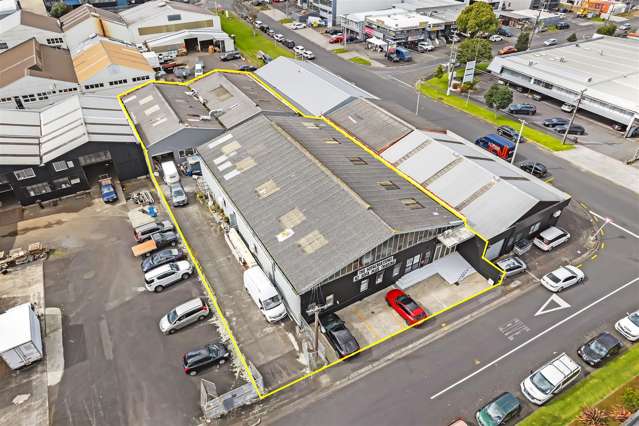 Occupy or Add Value – Industrial Freehold Penrose