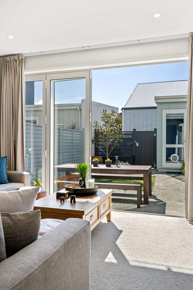 142 Seventh View Avenue Beachlands_18