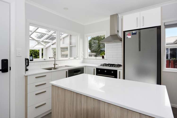 10 Alfred Sheat Street Richmond_7