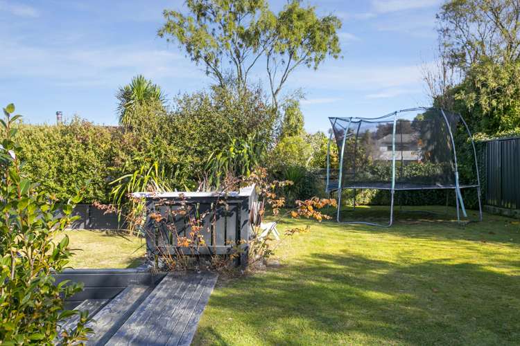 14 Liston Avenue Hilltop_31