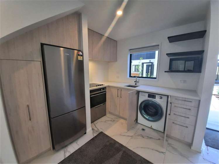 8/16 Nova Place Christchurch Central_4