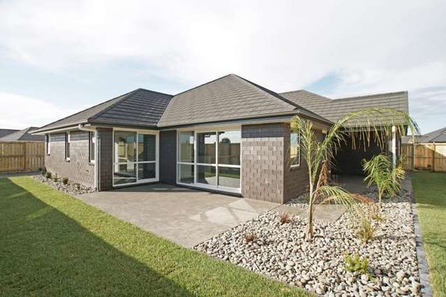 20 Michael Terrence Place 2743_1